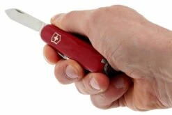 Victorinox Recruit Rouge 0.2503 Couteau Suisse -Lames Aventure VT0 2503 03 victorinox recruit rood vt0 2503 d3
